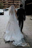 Strapless Beads Tulle Wedding Dresses Sweetheart Appliques Beach Wedding Gowns