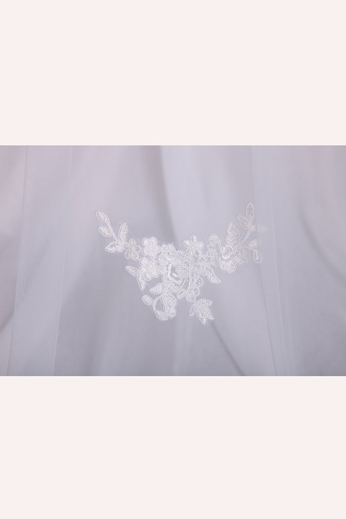 Gorgeous Two-Tier Cathedral Bridal Veils With Applique