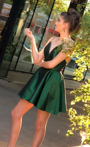 Deep V Neck Spaghetti Straps Short Homecoming Dresses Kamila Satin Dark Green Pleated