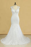 2024 Plus Size Mermaid Wedding Dresses V Neck With Beads And Applique Court Train Tulle