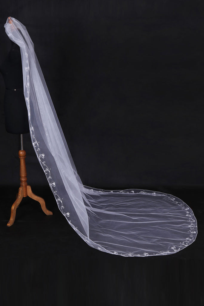 One-Tier Cathedral Bridal Veils With Pencil Edge