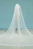 2024 Pretty One-Tier Wedding Veils With Applique&Beads (4 Meters)