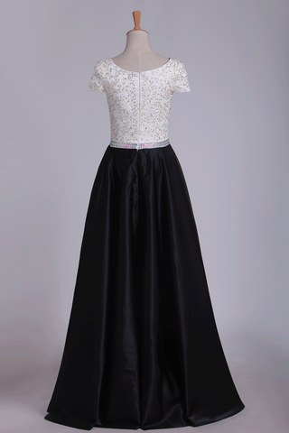 2024 V Neck A Line Prom Dresses Short Sleeves Satin With Applique Floor Length