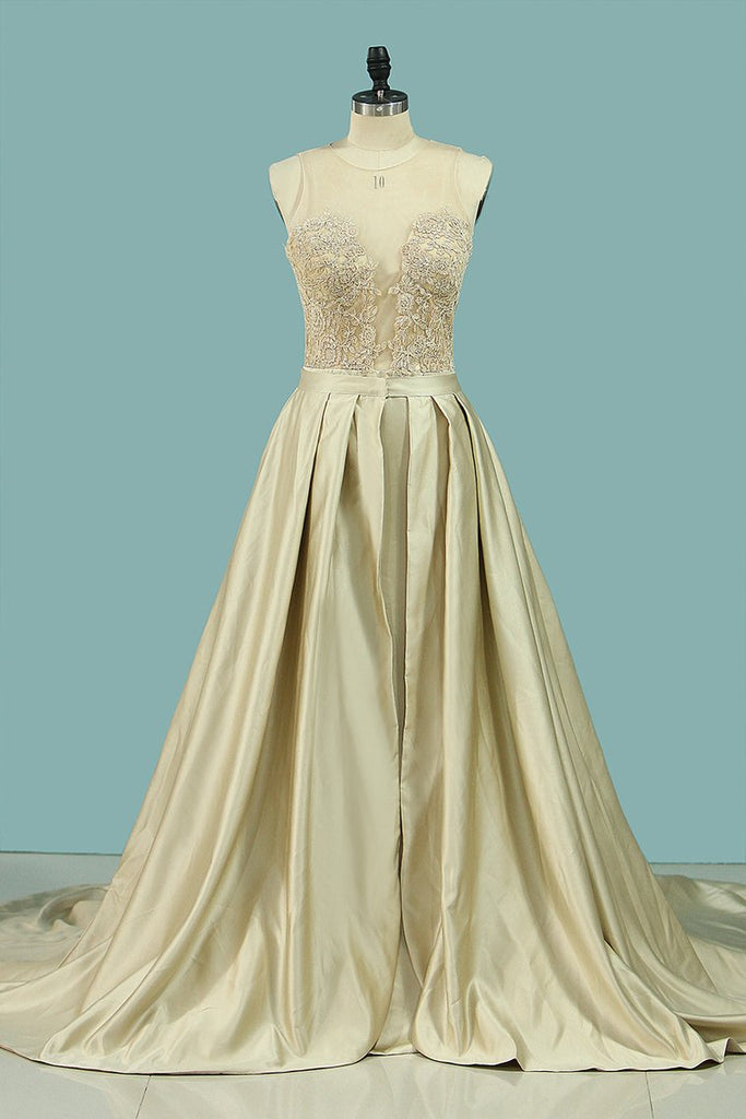 2024 Mermaid/Trumpet Satin Scoop Wedding Dress With Applique Detachable Train