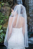 Elegant Lace Edge Cathedral Tulle With Applique Wedding Veils V05