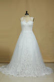 2022 Wedding Dresses Scoop Tulle With Applique Court Train A Line