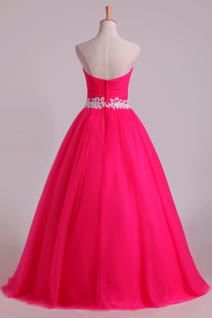 2024 Sweetheart Ball Gown Floor Length Quinceanera Dresses With Applique