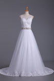 2024 A Line Scoop Tulle Wedding Dresses With Applique And Beads