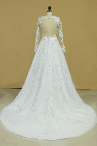 2024 Hot Wedding Dresses Scoop Long Sleeves With Applique & Sash Tulle