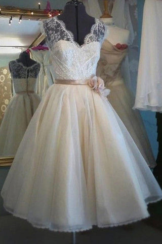 Vintage A-line Tea-length Sheer Back Lace Up Beach Wedding Dresses With Belt