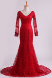 2024 Red V-Neck Evening Dresses Mermaid With Applique Lace And Tulle