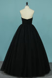 2024 New Arrival Tulle Prom Dresses Strapless A Line With Ruffles