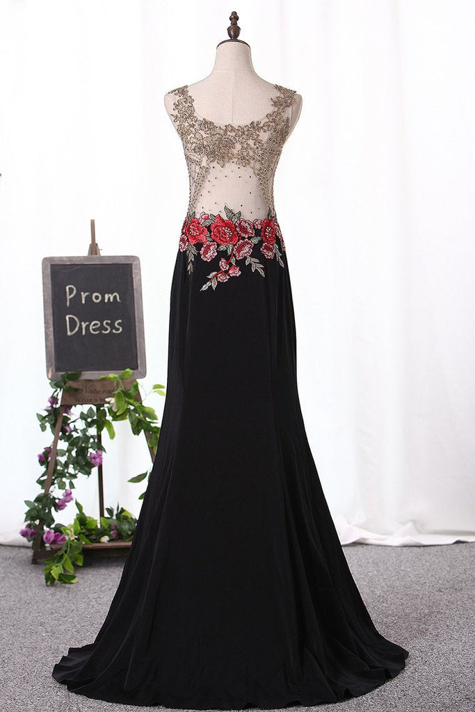 2024 Mermaid Prom Dresses Scoop Spandex With Beads&Appliques Sweep Train