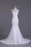 2024 Wedding Dresses Strapless Mermaid Chapel Train With Applique Lace Up