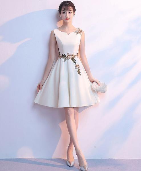 Simple Satin Camille Homecoming Dresses White Applique Short Dress Cute CD1584