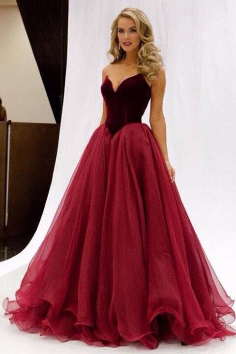 2024 Princess V-Neck Organza Sleeveless Open Back Ruffles Burgundy Prom Dresses