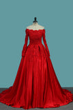 2024 Long Sleeves Satin Ball Gown Off The Shoulder Prom Dresses With Applique Sweep Train